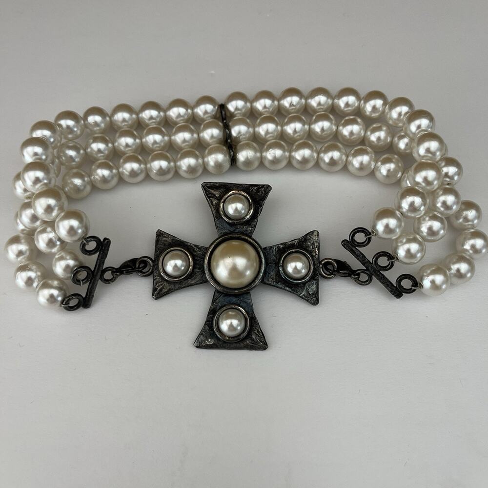 Vintage John Richmond Maltese Cross Pearl Necklace Choker
